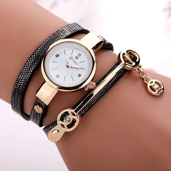 Moda Torção Mulheres Relógios de Venda Quente PU Quatrz Liga de Diamante Pingente, Pulseira de Relógios